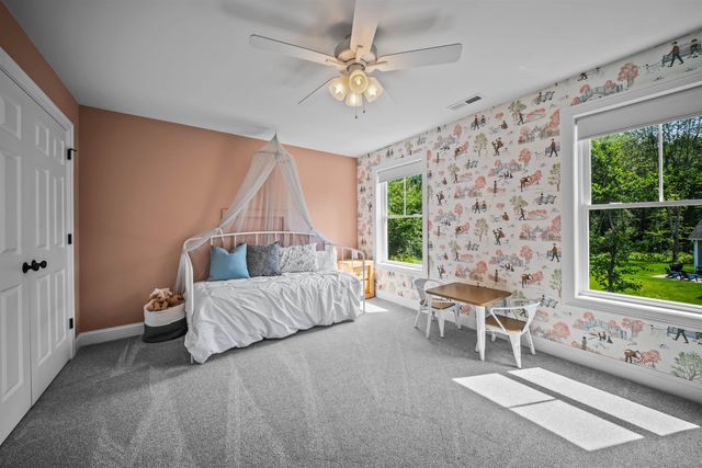 71 Signature Drive, Barrington, NH 03825