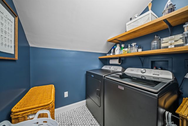 71 Signature Drive, Barrington, NH 03825