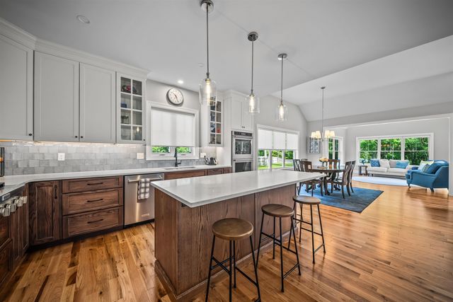 71 Signature Drive, Barrington, NH 03825