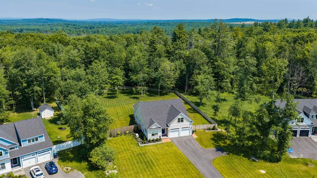 71 Signature Drive, Barrington, NH 03825