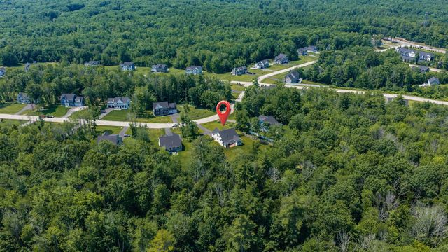 71 Signature Drive, Barrington, NH 03825