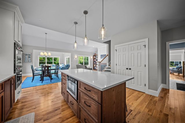71 Signature Drive, Barrington, NH 03825