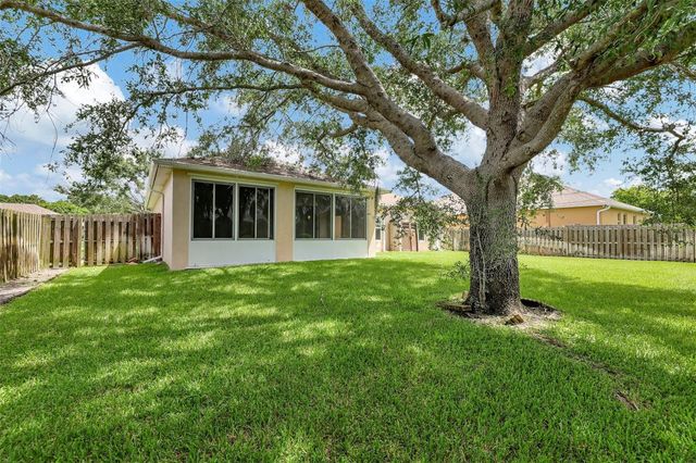 2426 SE BETTY ROAD, Port St Lucie, FL 34952