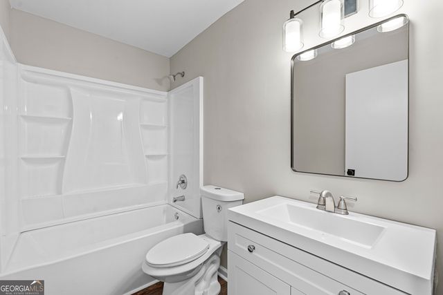 6955 Hassana Lane, Fairburn, GA 30213