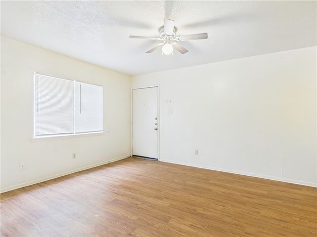 401 Boyett C, College Station, TX 77840