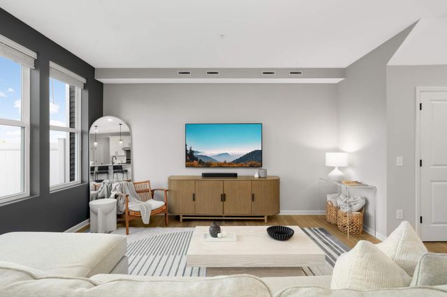 9616 4th Street N, Lake Elmo, MN 55042