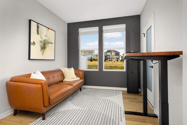 9616 4th Street N, Lake Elmo, MN 55042