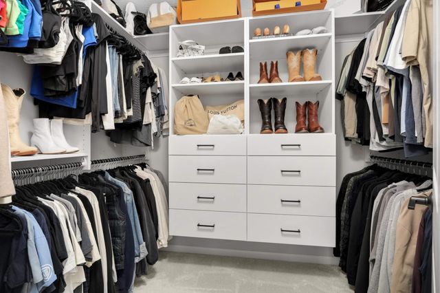 9616 4th Street N, Lake Elmo, MN 55042