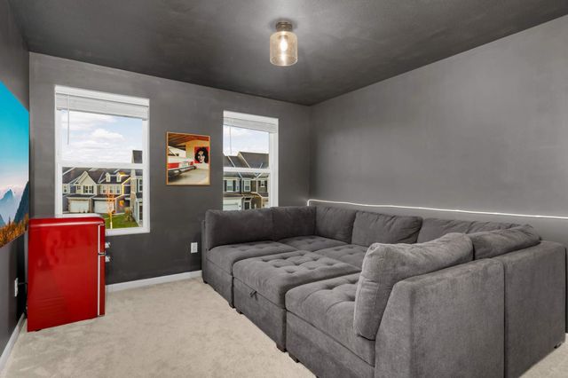 9616 4th Street N, Lake Elmo, MN 55042