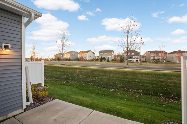 9616 4th Street N, Lake Elmo, MN 55042