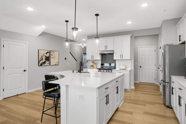 9616 4th Street N, Lake Elmo, MN 55042