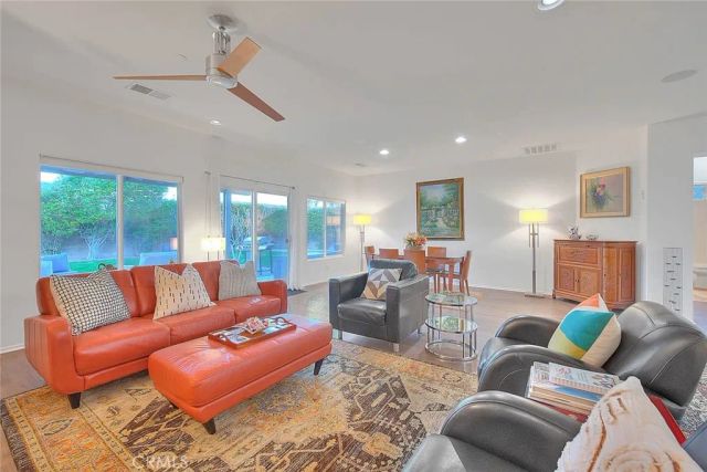 952 Mira Grande, Palm Springs, CA 92262