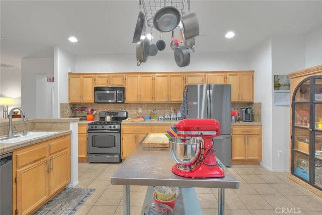 952 Mira Grande, Palm Springs, CA 92262