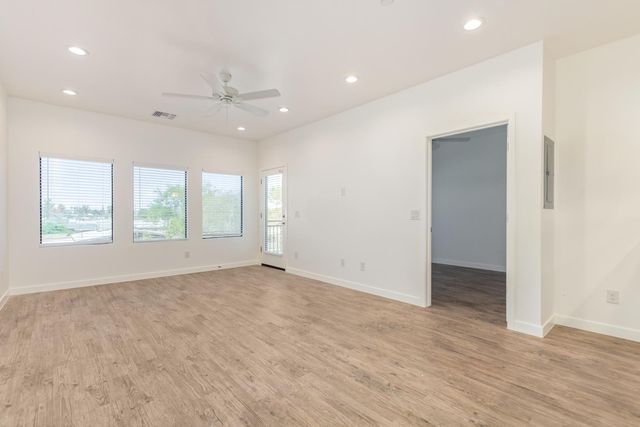 2063 E Lemon Street 3002, Tempe, AZ 85281