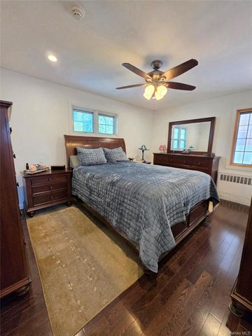 86-12 158th Avenue, Howard Beach, NY 11414