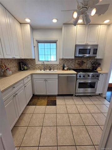 86-12 158th Avenue, Howard Beach, NY 11414