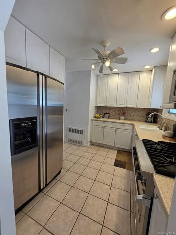 86-12 158th Avenue, Howard Beach, NY 11414