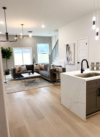 7008 Sidney Street, Houston, TX 77021