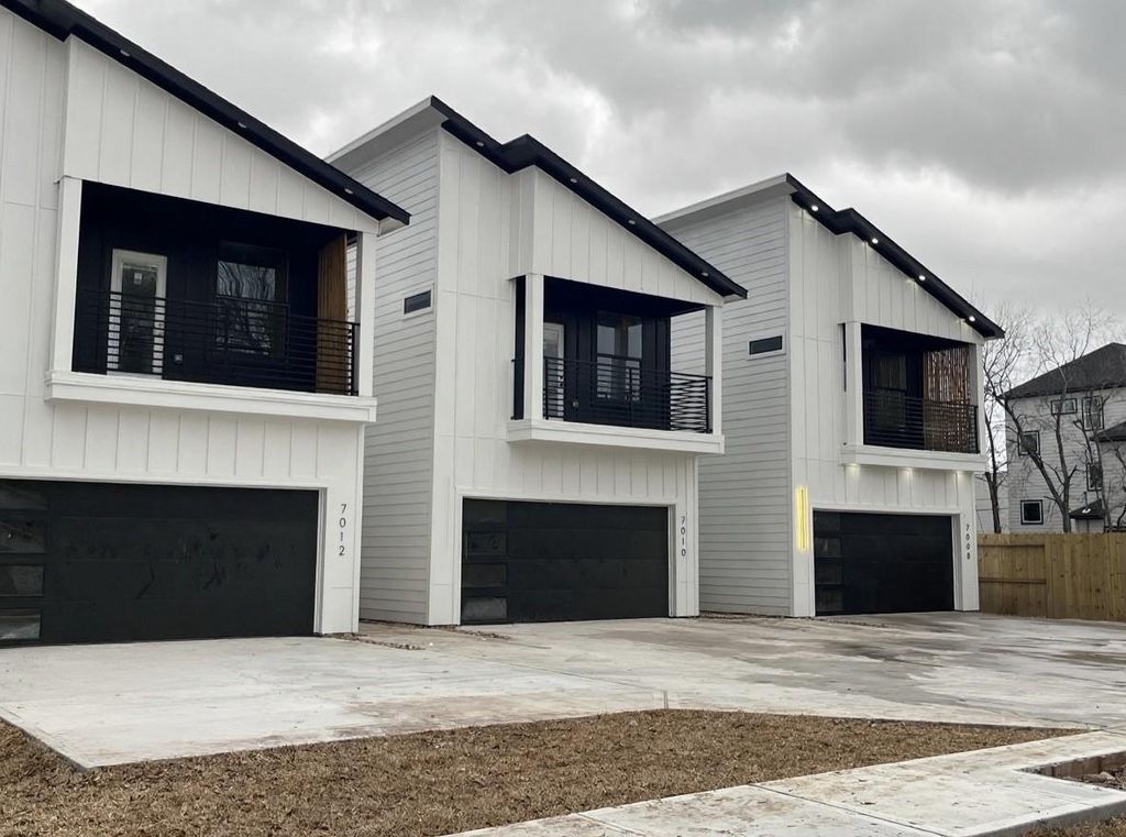 7008 Sidney Street, Houston, TX 77021