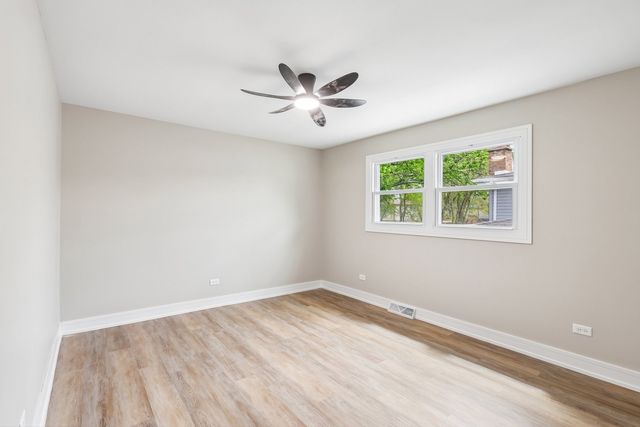 15631 E END Avenue, Dolton, IL 60419
