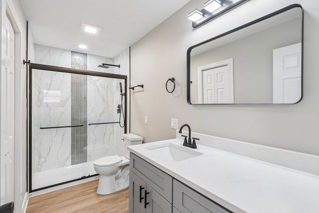 15631 E END Avenue, Dolton, IL 60419