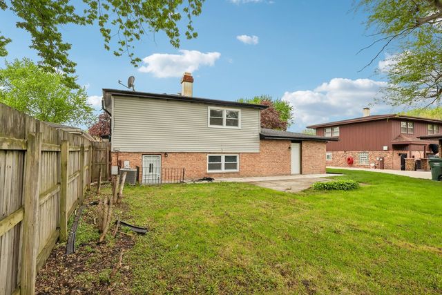 15631 E END Avenue, Dolton, IL 60419