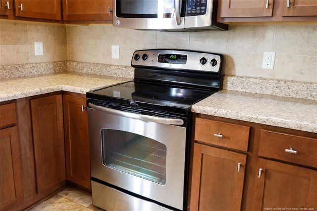 1216 Piper Court, Hope Mills, NC 28348