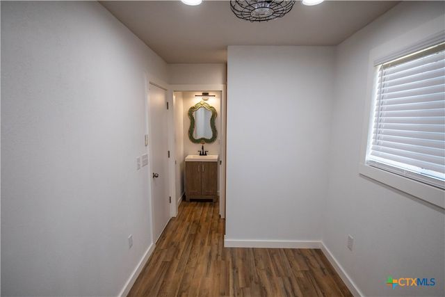 000 Stratton Road, Yoakum, TX 77995