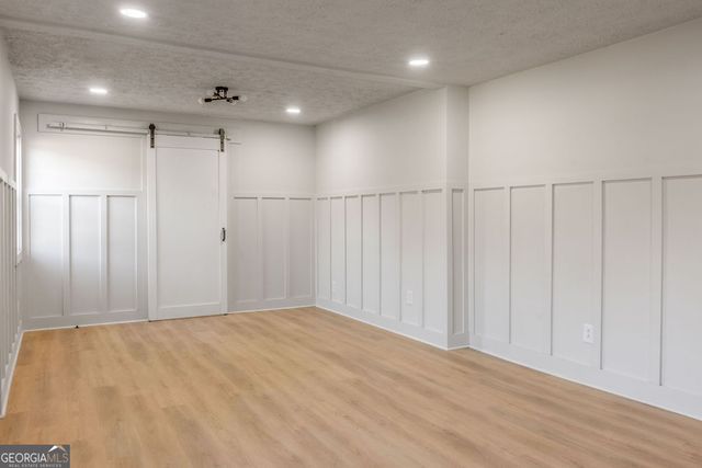 855 E Lanier Avenue, Fayetteville, GA 30215