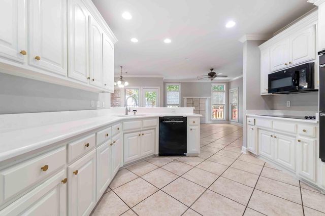 6706 Worth Avenue, Benton, AR 72019