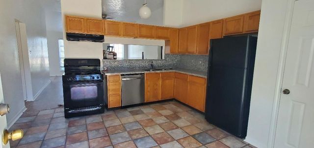 1810 Oakwell Lane, Katy, TX 77449