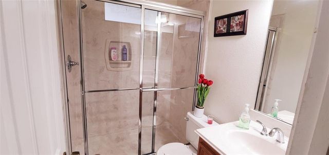 1810 Oakwell Lane, Katy, TX 77449