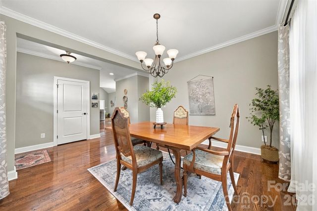 1258 10th Street Place NW, Hickory, NC 28601