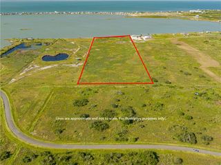 602 E Sagebrush Dr E, Rockport, TX 78382
