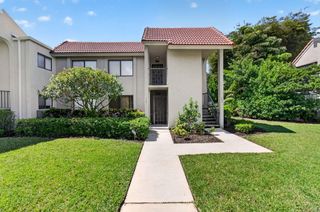 5561 Fairway Park Drive 104, Boynton Beach, FL 33437