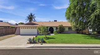 5505 Brookdale Avenue, Bakersfield, CA 93308