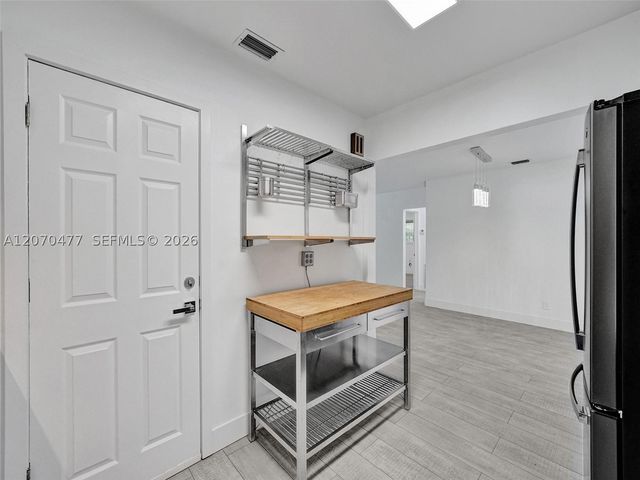 2446 Fillmore St, Hollywood, FL 33020