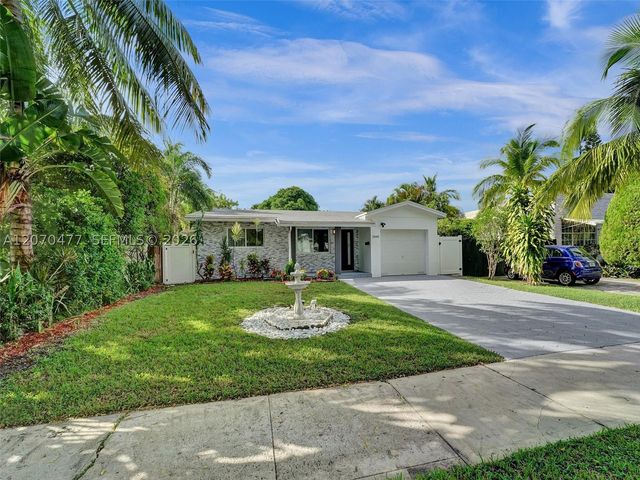 2446 Fillmore St, Hollywood, FL 33020