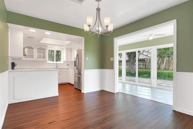 3036 NE Stratford Cir, Lawton, OK 73507