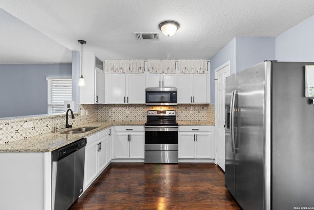 6019 Old Chimney, San Antonio, TX 78250