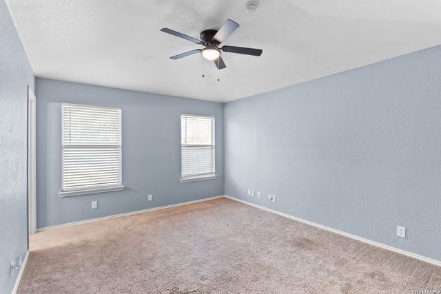 6019 Old Chimney, San Antonio, TX 78250