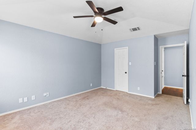 6019 Old Chimney, San Antonio, TX 78250