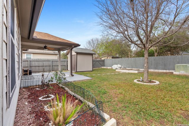 6019 Old Chimney, San Antonio, TX 78250