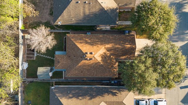 6019 Old Chimney, San Antonio, TX 78250