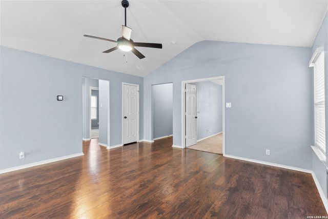 6019 Old Chimney, San Antonio, TX 78250