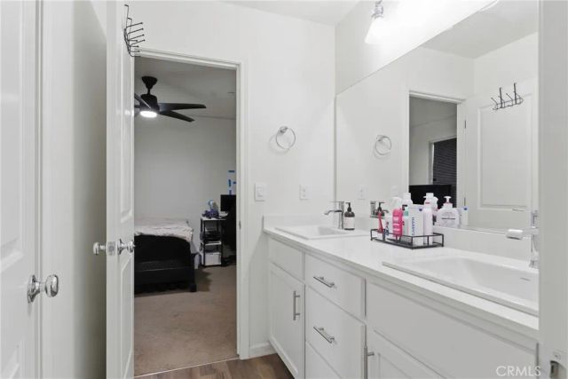 8716 Akero, Bakersfield, CA 93307