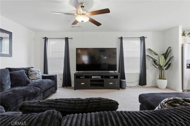 8716 Akero, Bakersfield, CA 93307