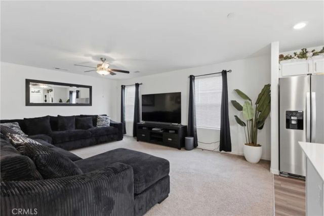 8716 Akero, Bakersfield, CA 93307