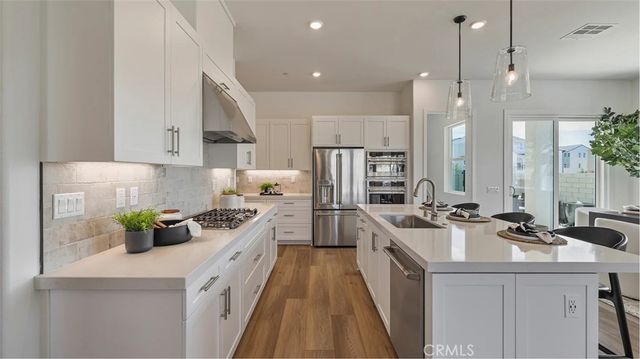 27404 Red Alder Lane, Valencia, CA 91381