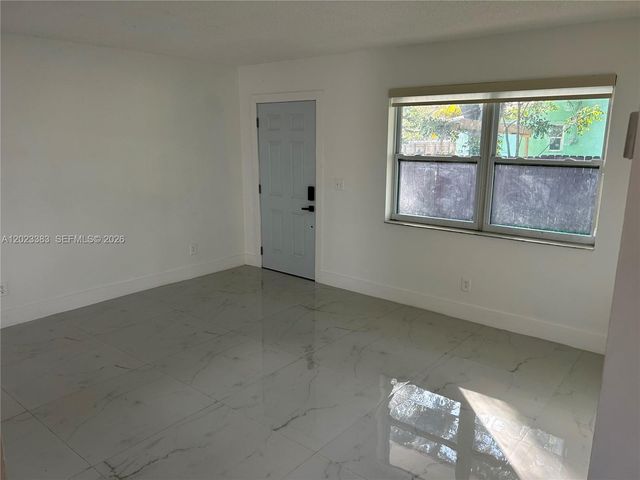 251-253 SW 11th St, Dania Beach, FL 33004